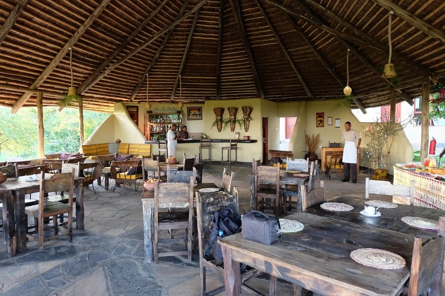 sangaiwe-tented-lodge (3)